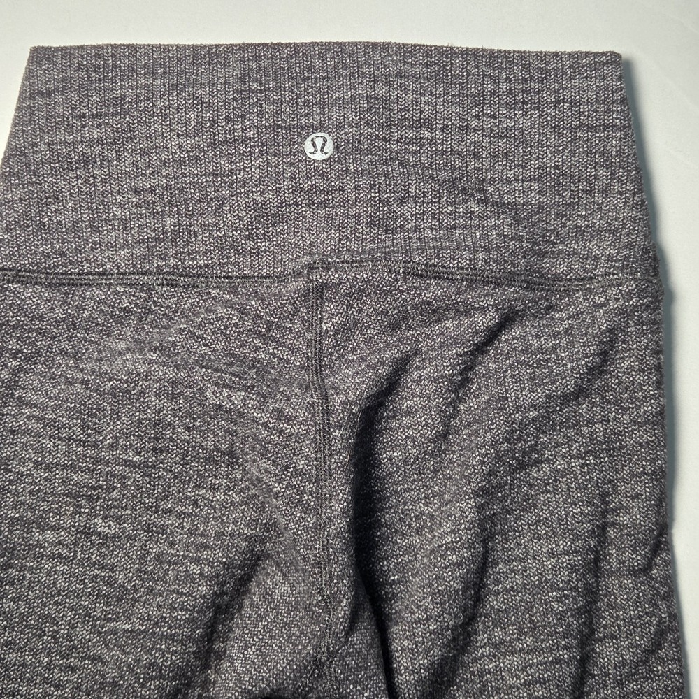 LULULEMON Wunder Under Heather Grey Variegated Knit Leggings Size 4 - Picture 4 of 13